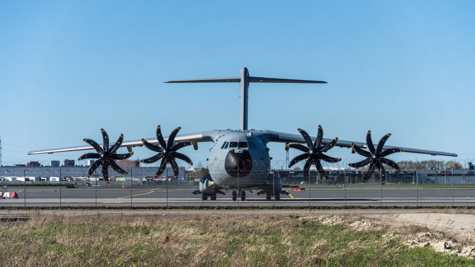 Exploring the World of Luxury Airports: A Traveler’s Guide