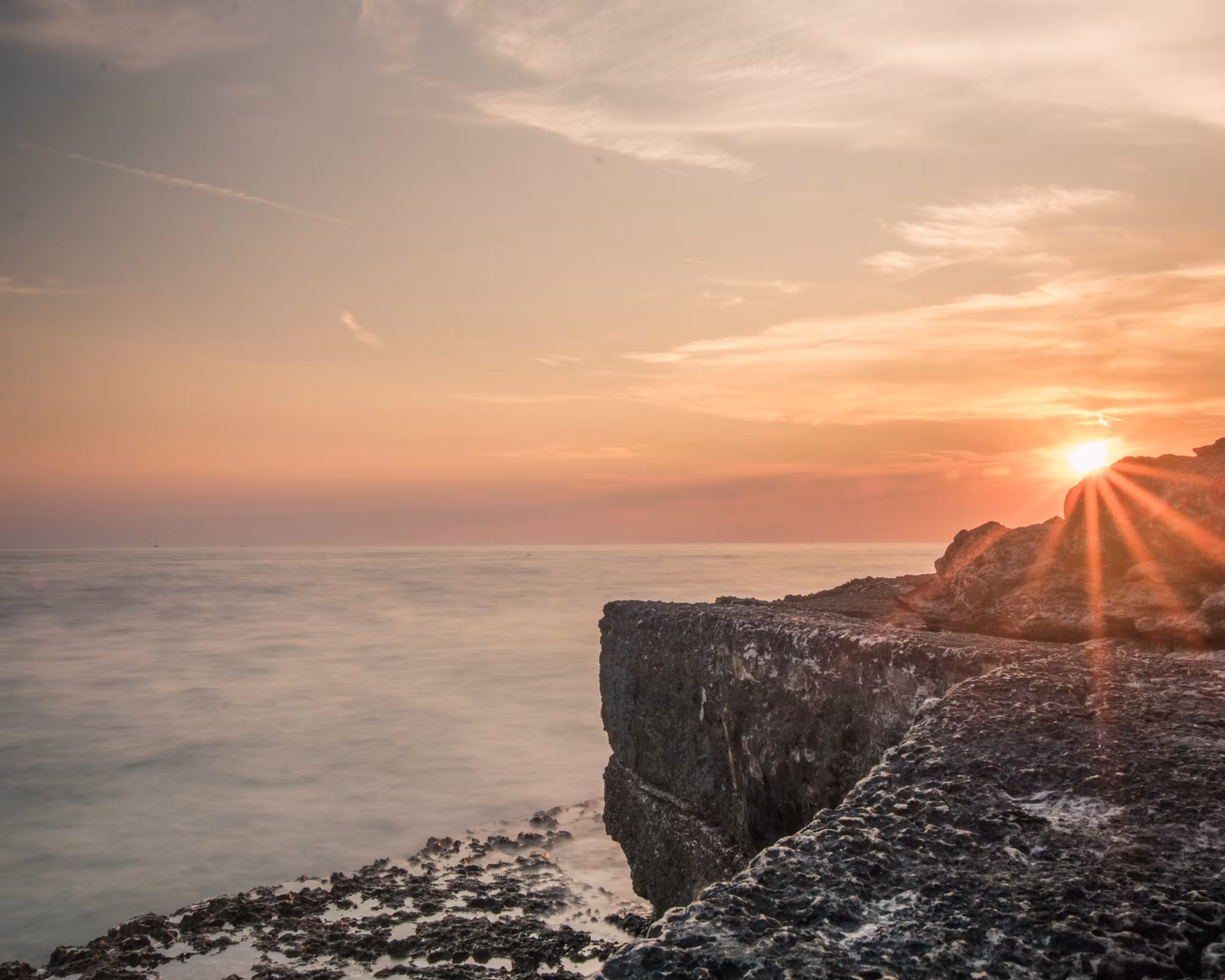 Exploring the Enchanting Inland Seas: Hidden Gems of the World’s Waterways